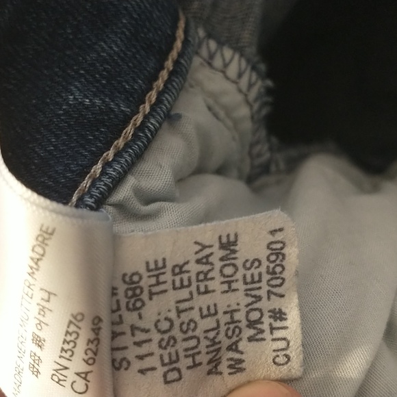 MOTHER The Hustler Ankle Fray Jeans Size 30 - Picture 16 of 16